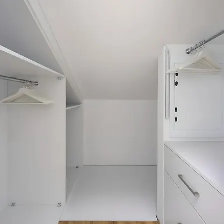 Appartement Loft Is A 2 Bedroom Istanboel